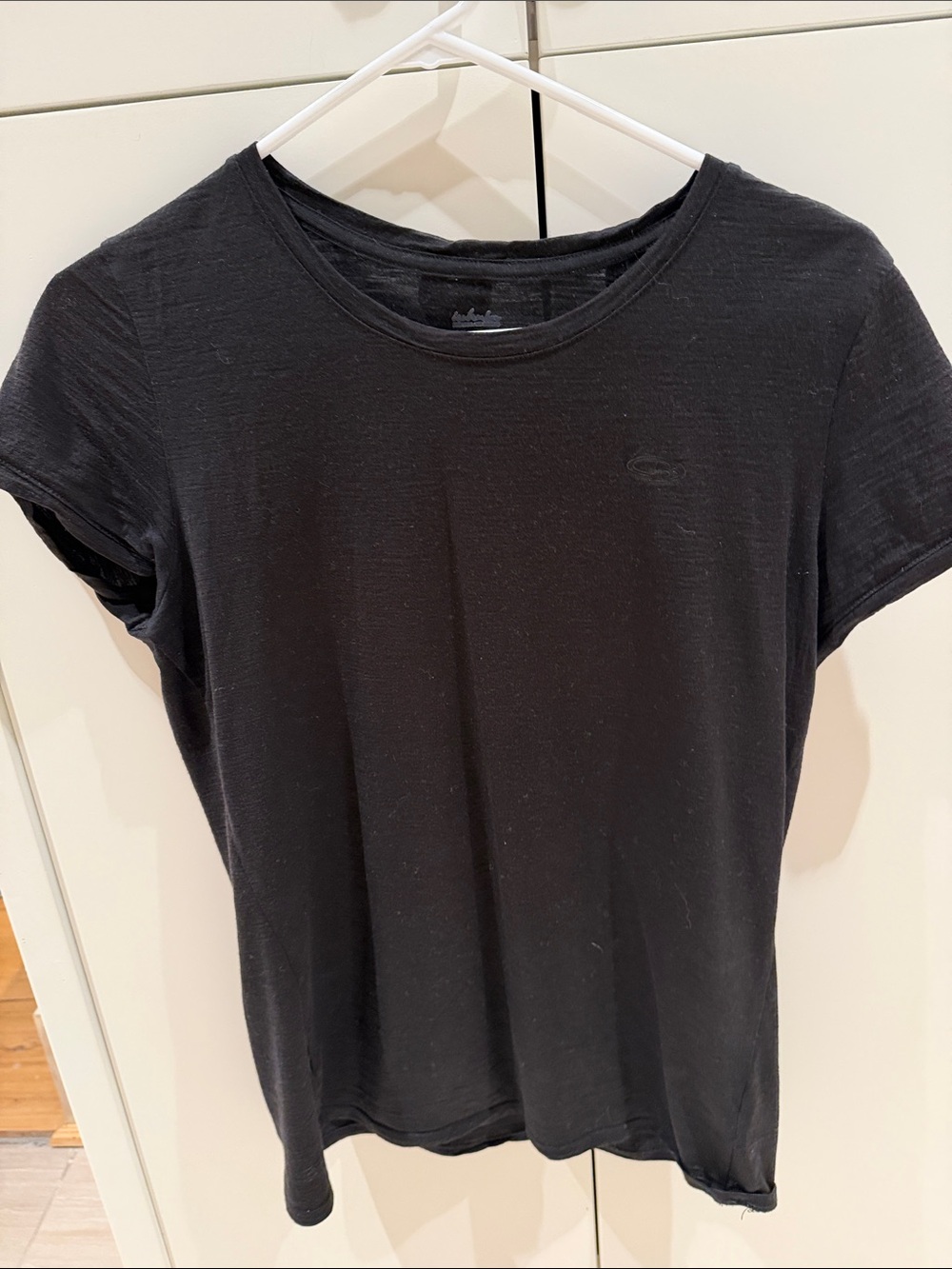 Black icebreaker tee